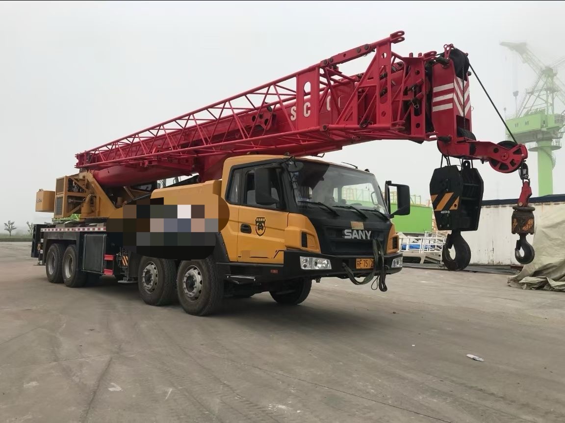 仪陇县工厂设备吊装租赁吊车